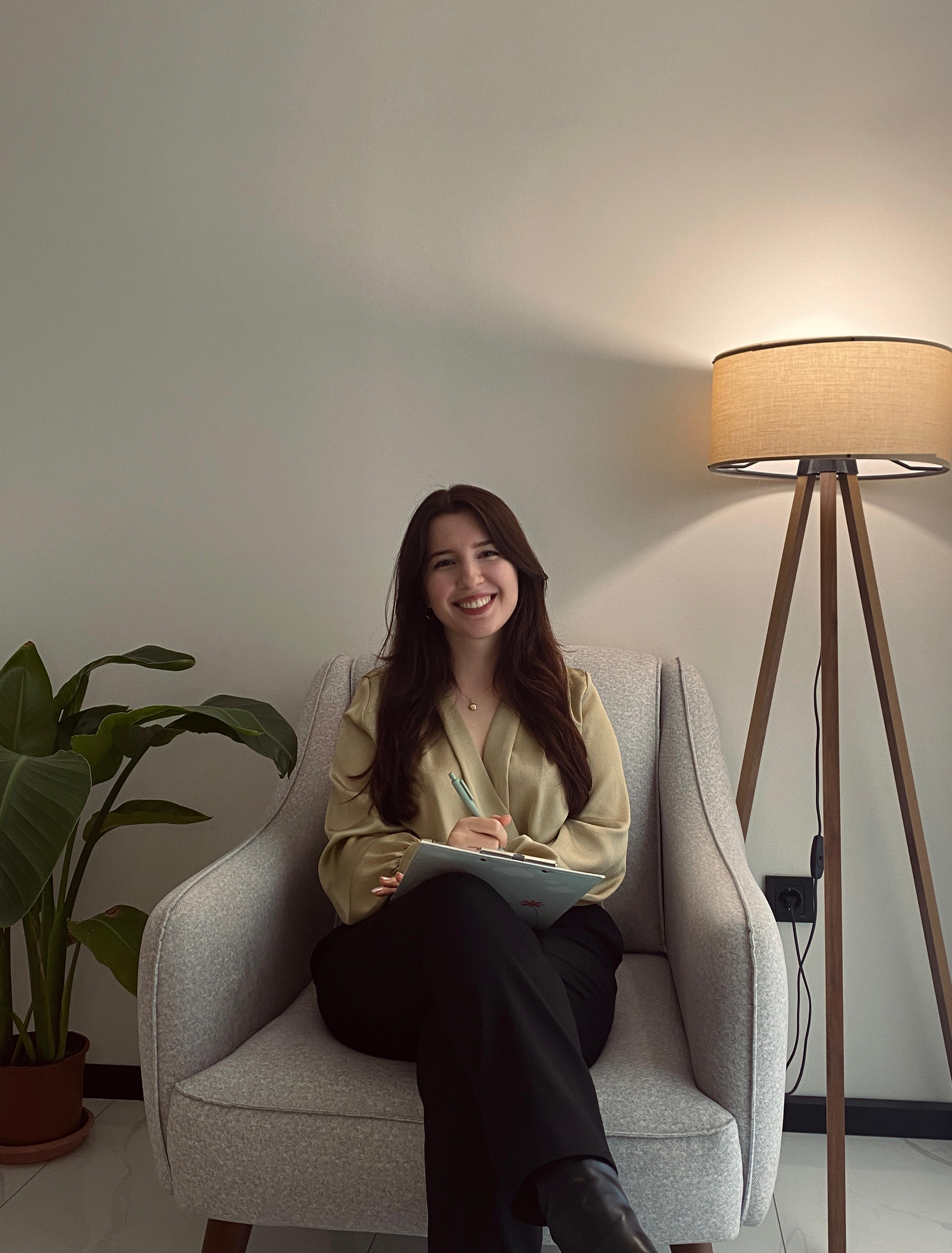 Ayşe Tuğba SİLAY ÖZ